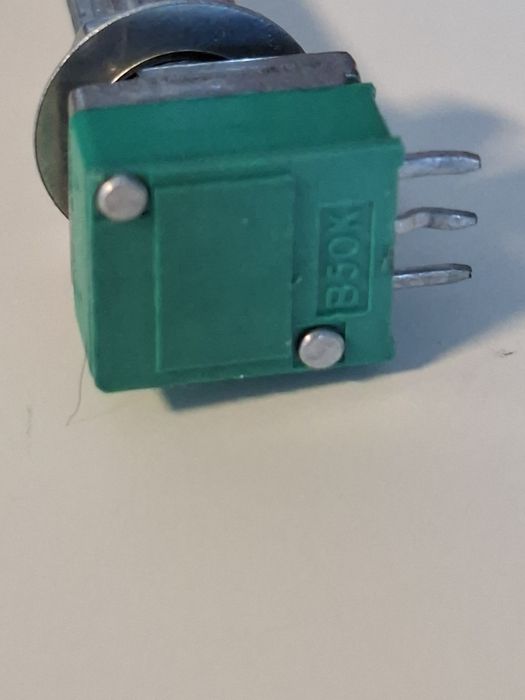 Potentiometer / potencjometr jednoobrotowy 50 KOhm charakterystyka: B