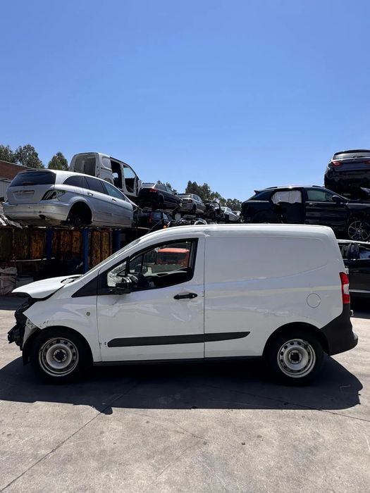 Para peças FORD Transit Courier I