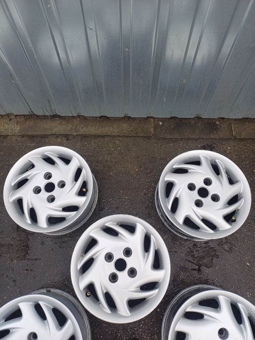 Felgi aluminiowe Fiat 126 Seicento Cinquecento sporting 4x98 13cali.
