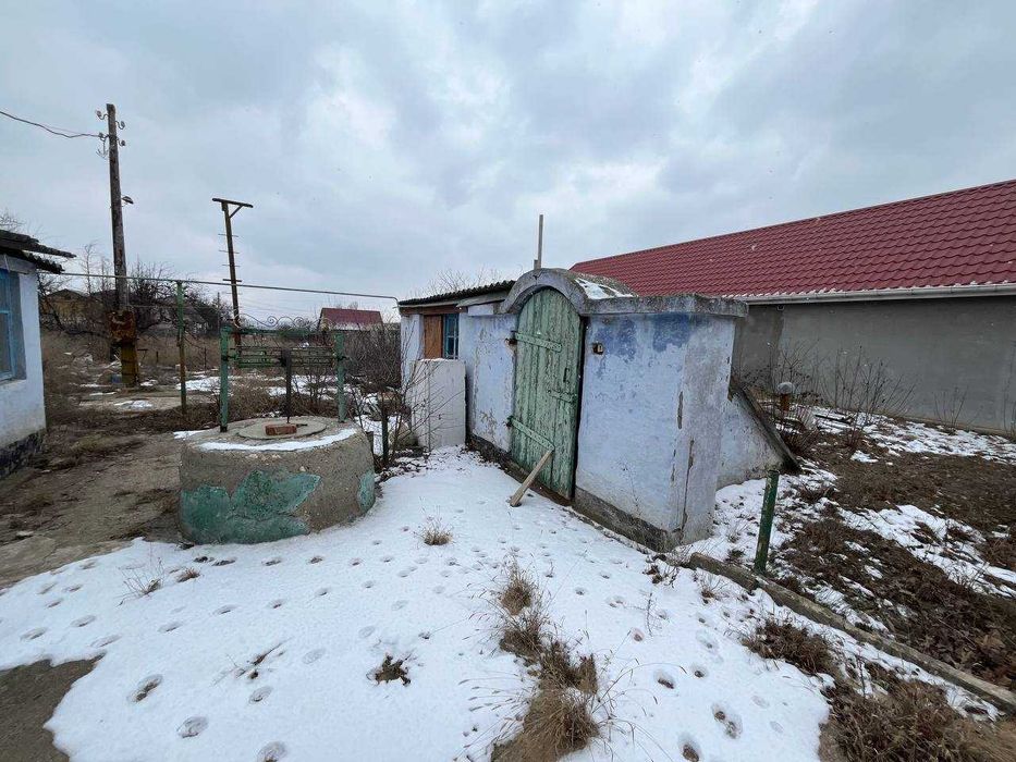 Продам будинок у центрі Матвіївки