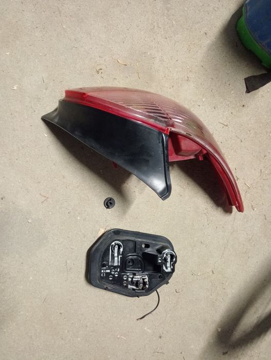 Farolim traseiro direito Peugeot 206