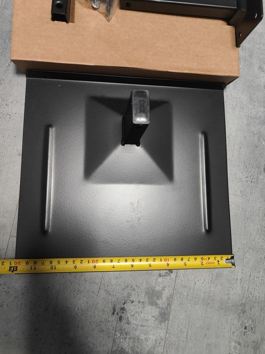 Pulpit uchwyt pod TV lub doniczkę czarny IKEA