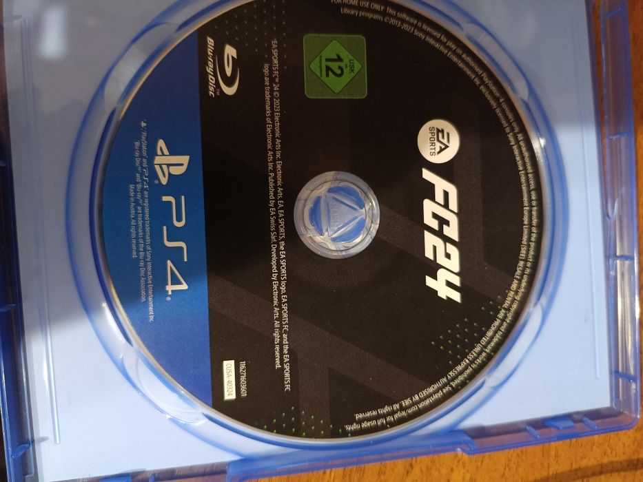 Продам диск  фіфа 24