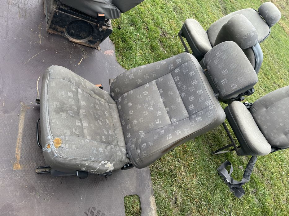 Продам сидиня 5шт вито 638