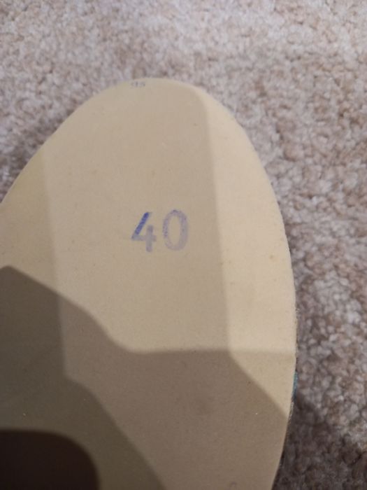 Тапочки нові, в ідеальному стані