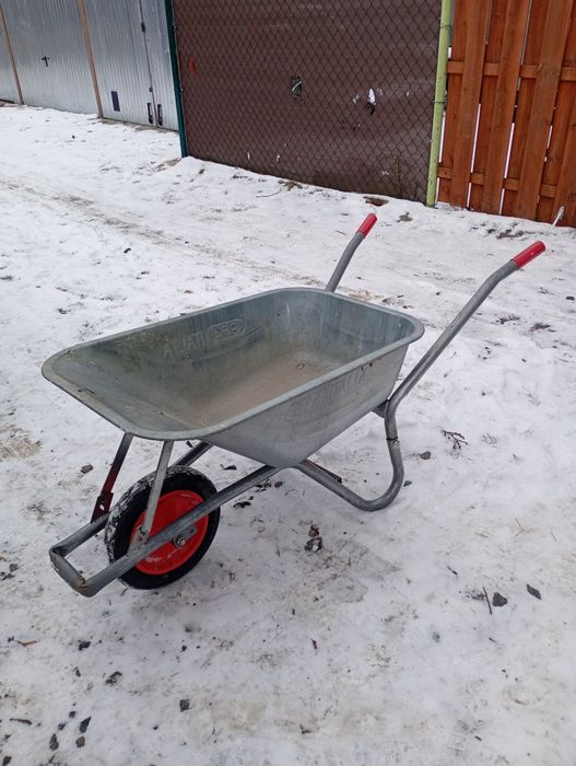 Sprzedam taczkę stan bdb