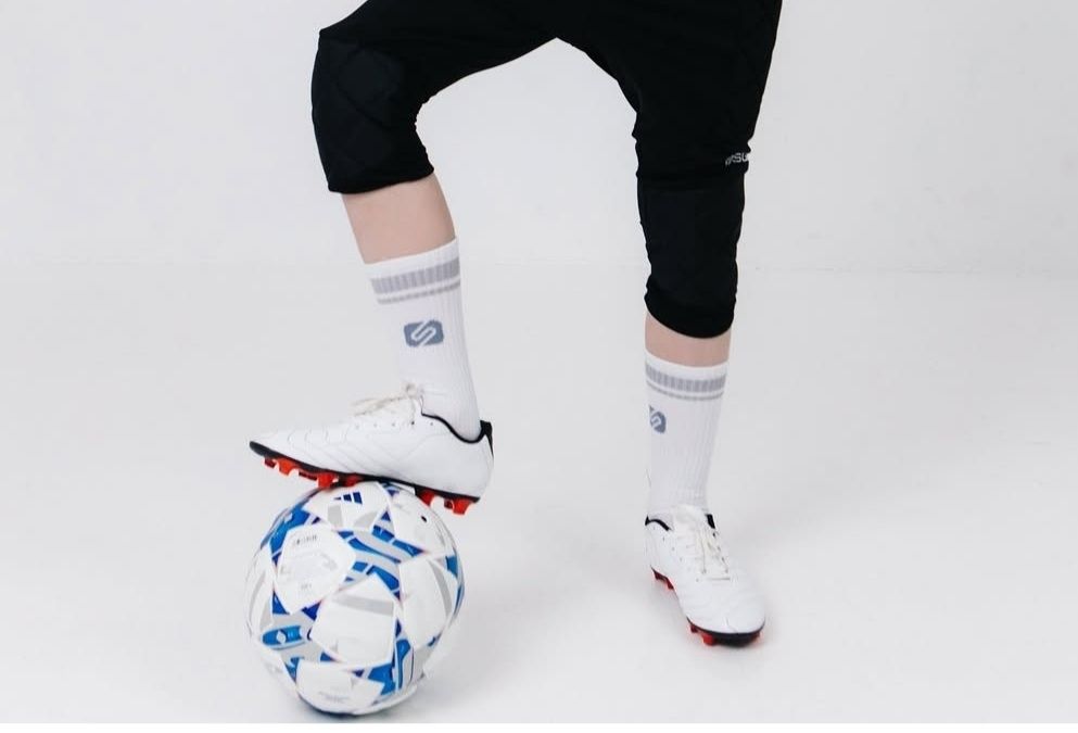 Футбольні бутси 38