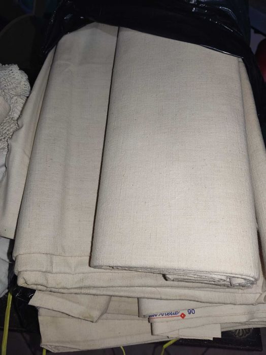 Toalhas de linho em bruto