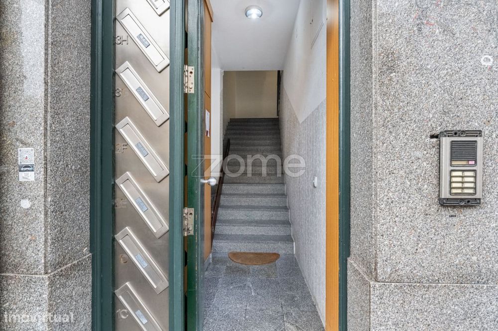 Apartamento T0+1 com AL em São Bento