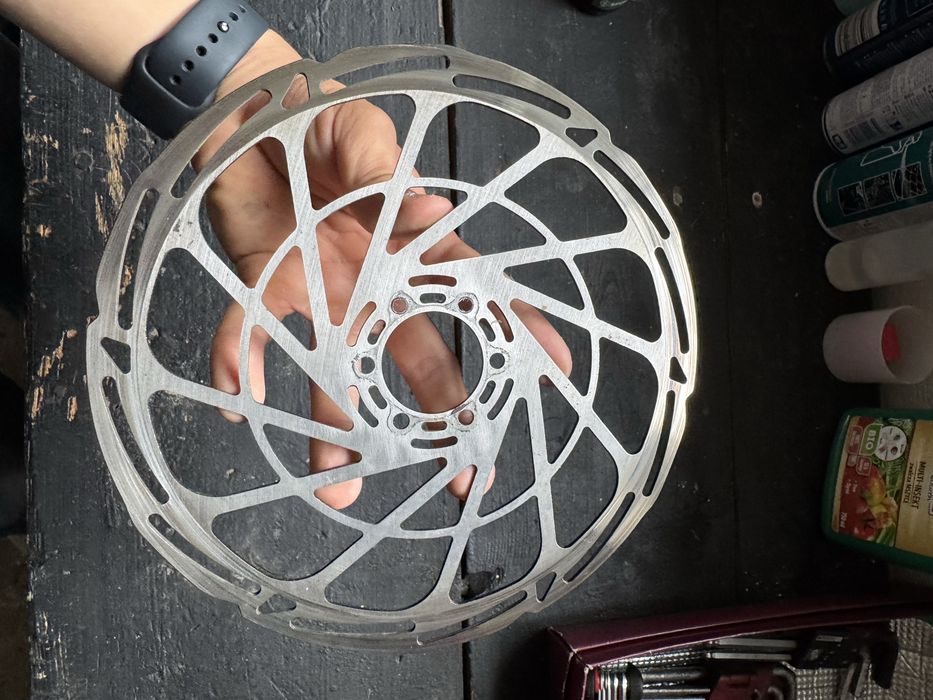 Tarcza jagwire 203mmsr1