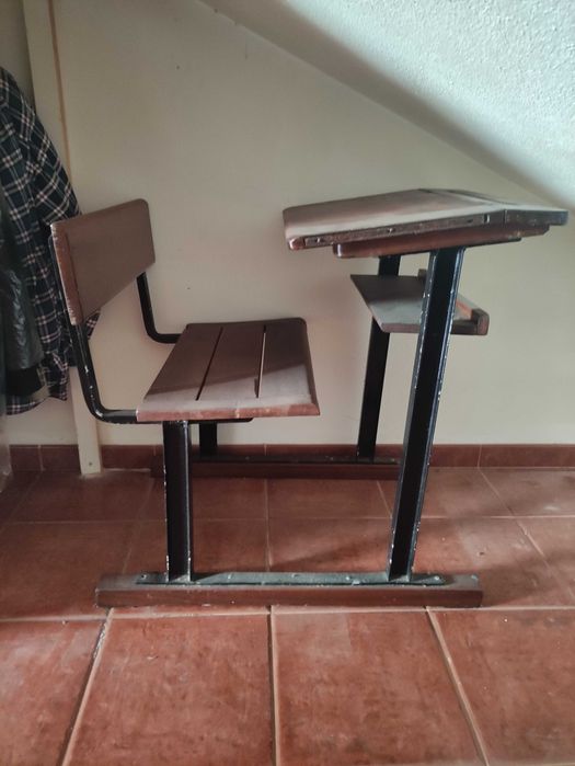 secretária de escola