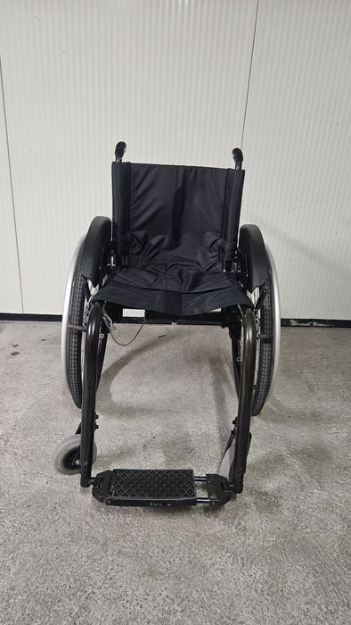 Cadeira de rodas kuschall champion