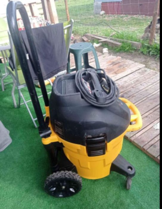 Aspirador dwalt 30 lt