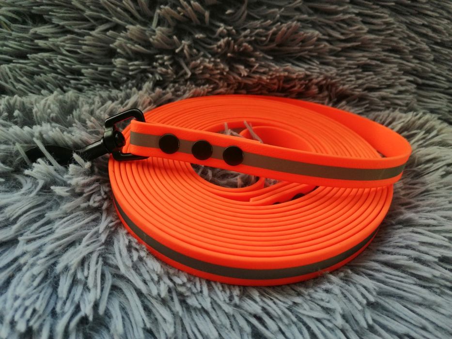 Smycz dla pieska, psa, psów 5,30m PCV wodoodporna