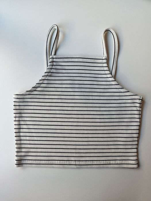 Crop top riscas alças