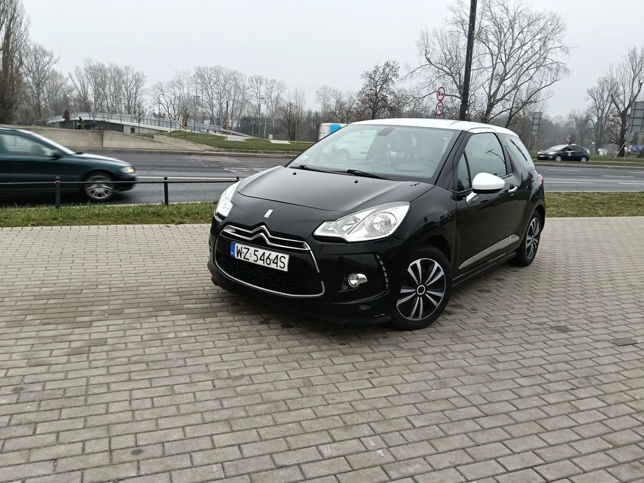 Citroën DS3 Sprzedam Citroena DS3 z 2013 roku z przebiegiem 120 000