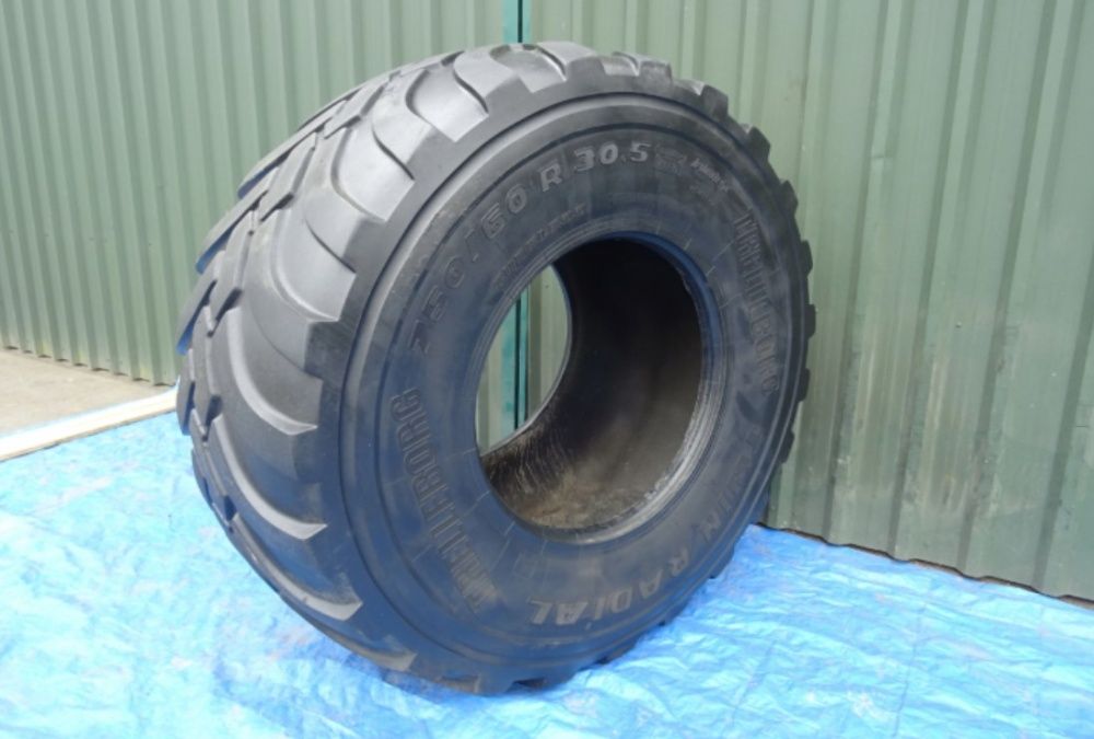 Opona Trelleborg 750/60 R - 30,5 30.5 Twin Radial