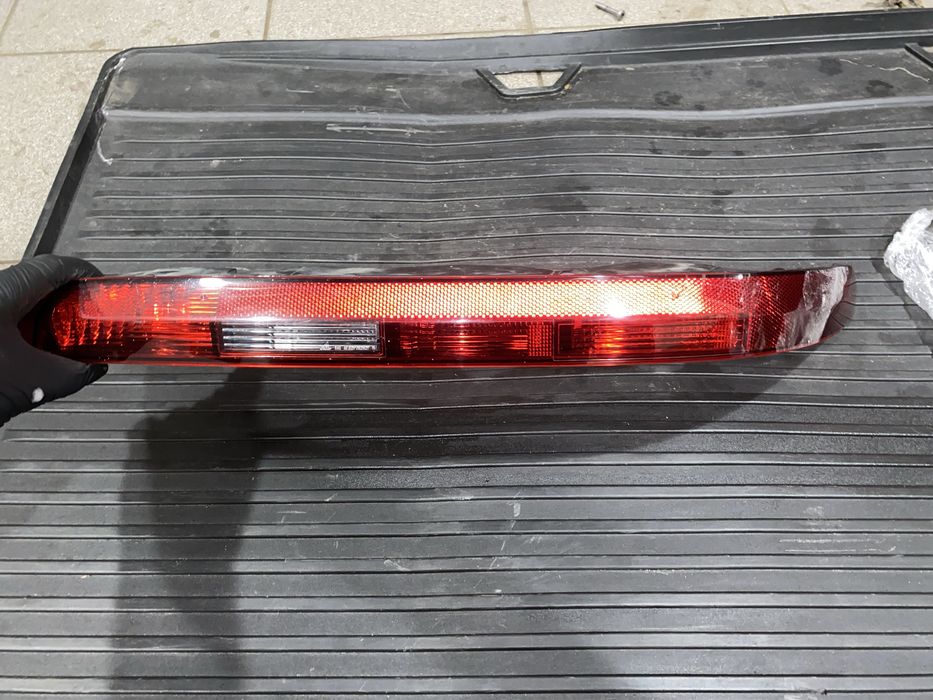 Ліхтар задній правий лівий бампер фонарь фара audi q7 4m usa америка