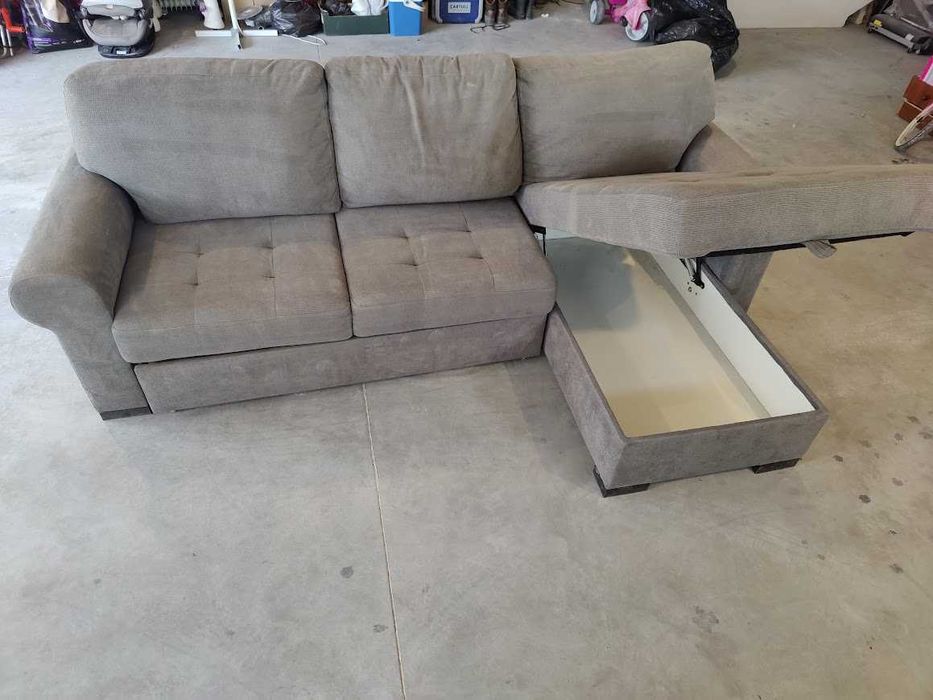 Sofá 3 lugares com chaise long removível