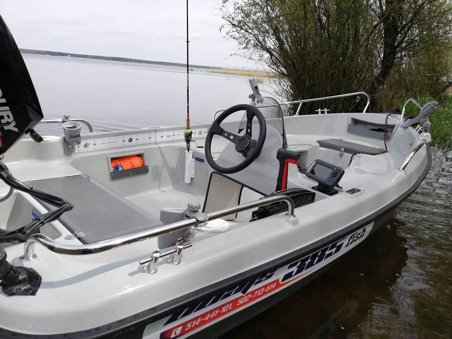 Łódka wędkarska 385