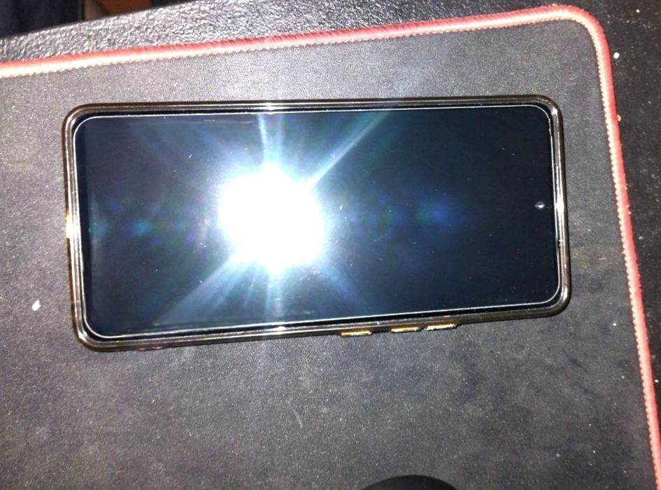 Продам Samsung Galaxy A53