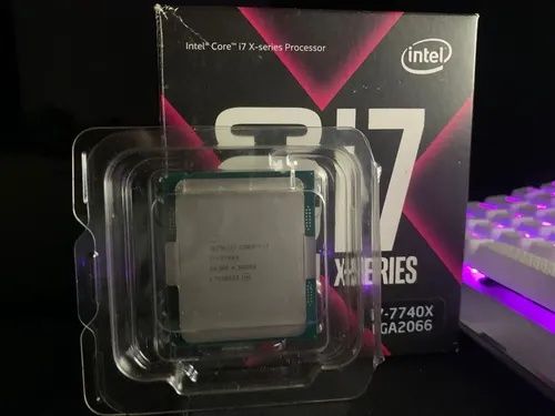 Processador Intel i7 7740x  lga 2066
