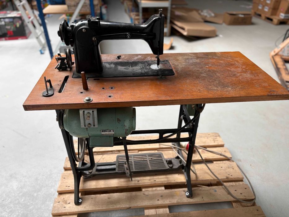 Maszyna do szycia Naumann Textima 225-2 NRD ANTYK