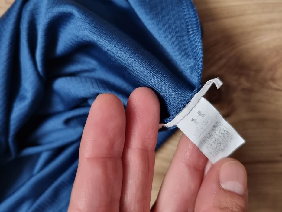 Koszulka bluzka Under armour M 38
