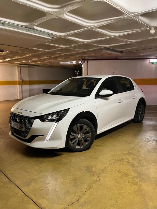Peugeot e-208 Allure