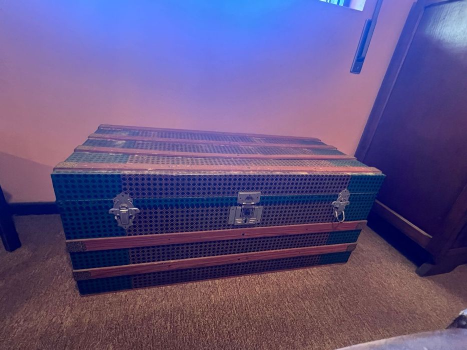 VÁRIOS MOVEIS EM BOM ESTADO