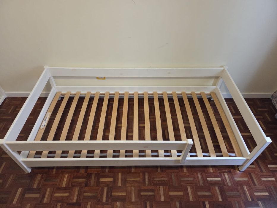Cama solteiro / crianca