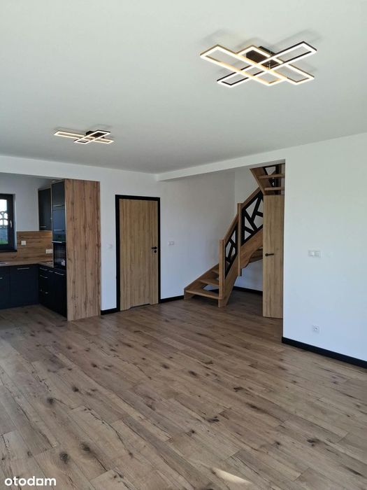 Nowe dwupoziomowe mieszkanie bezczynszowe (93 m²)  – Świerklany