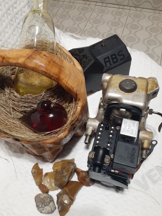 Продається блок ABS на Мерседес W124( ORIGINAL)