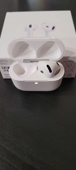 Słuchawka Apple AirPods 4