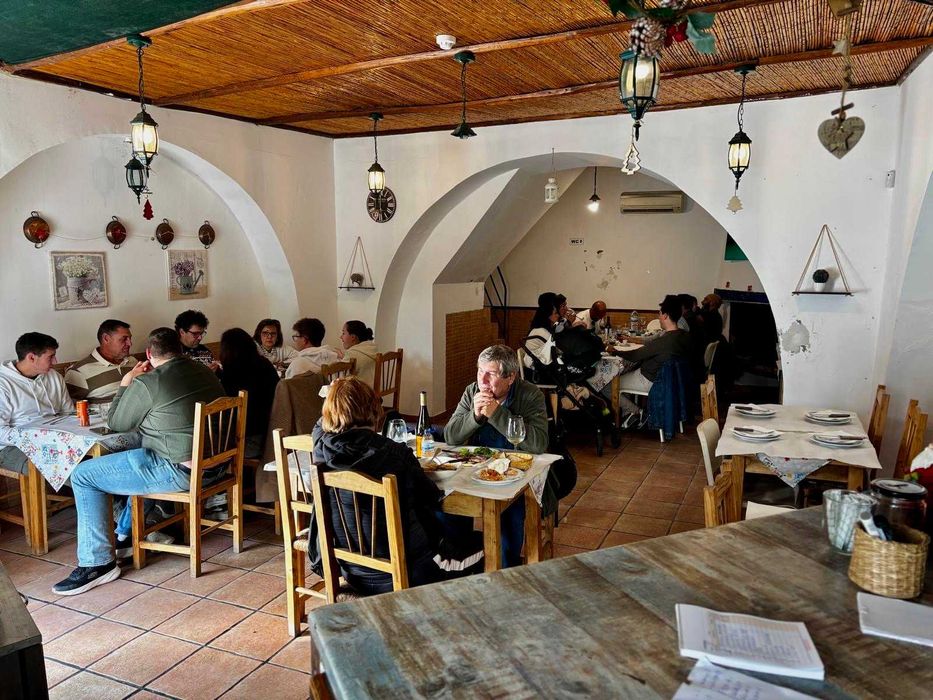 Trespasse de Restaurante Tradicional Equipado  Centro de Faro - Zona do Carmo