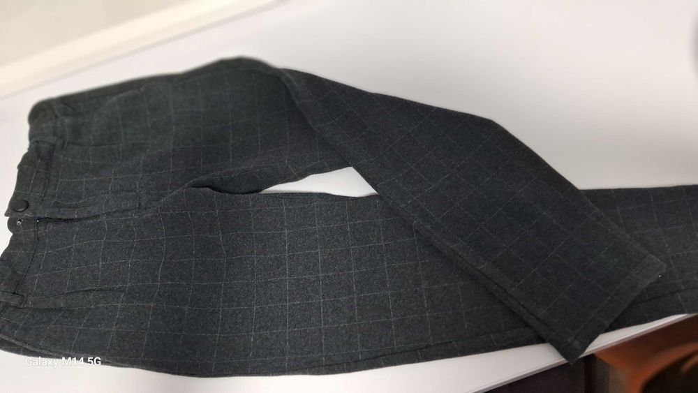 Брюки, штани шкільні Zara