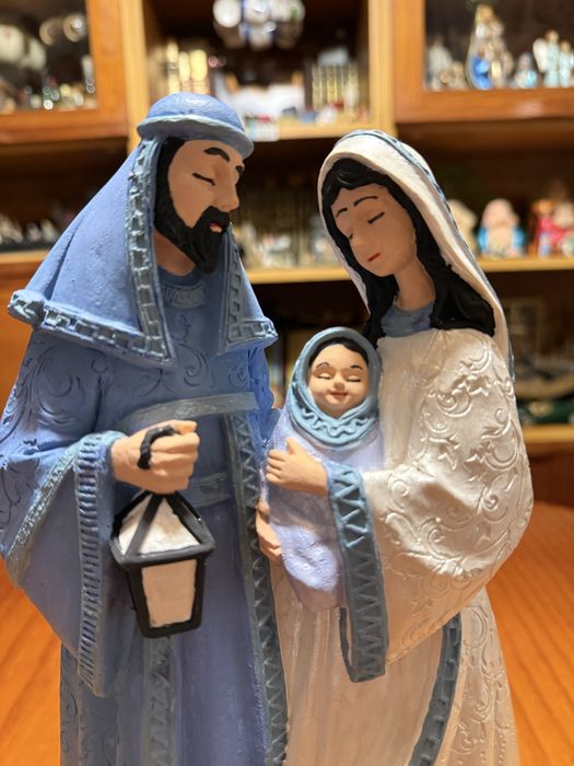 Sagrada família pintada à mão