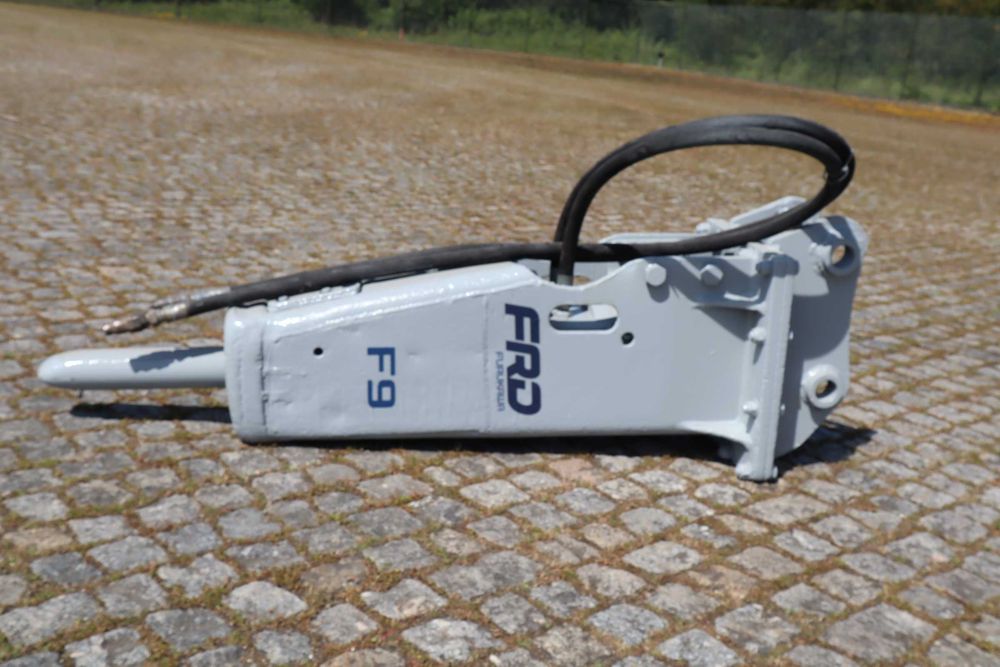 Furukawa F9 535 kg p/ 6–12 t Martelo Hidráulico
