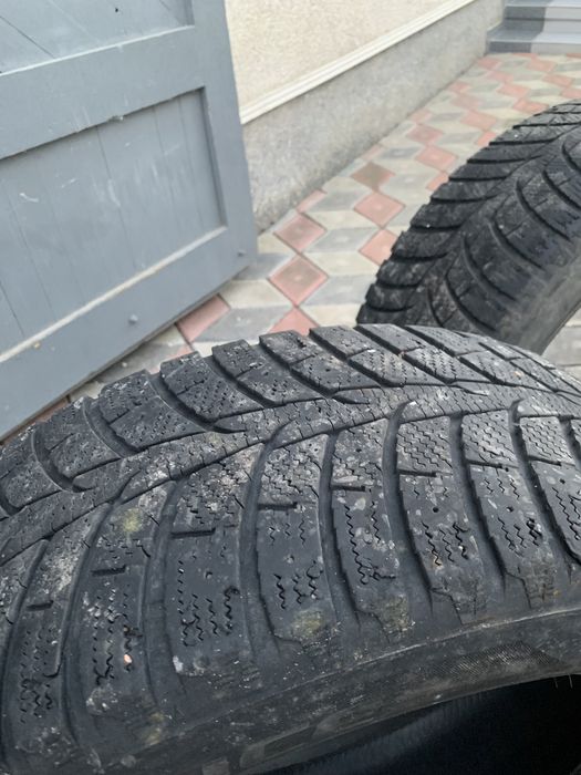 Резина 235/60/18 зима 4шт