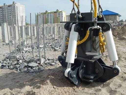 Навісне Обладнання для Спецтехніки