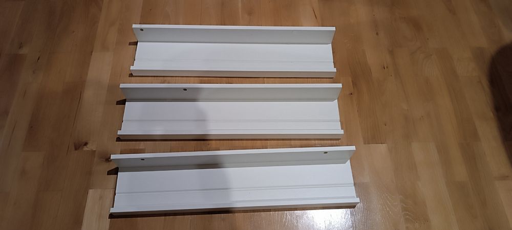 Półki białe ikea