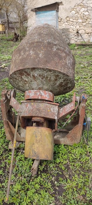 Продам Бетономішалку