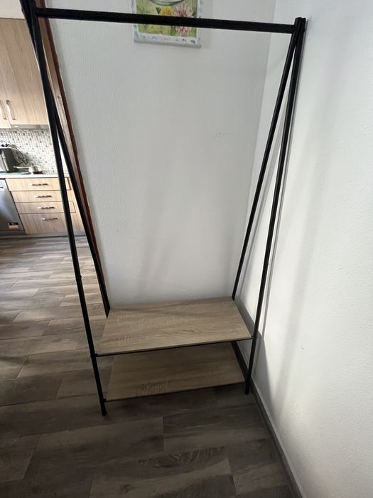 Cabide com 2prateleiras