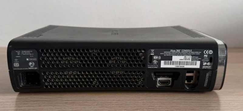Xbox 360 Slim 120GB