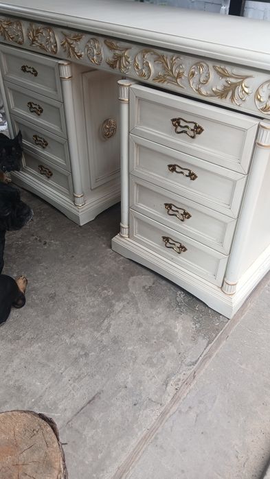 Туалетний столик з дзеркалом Grand