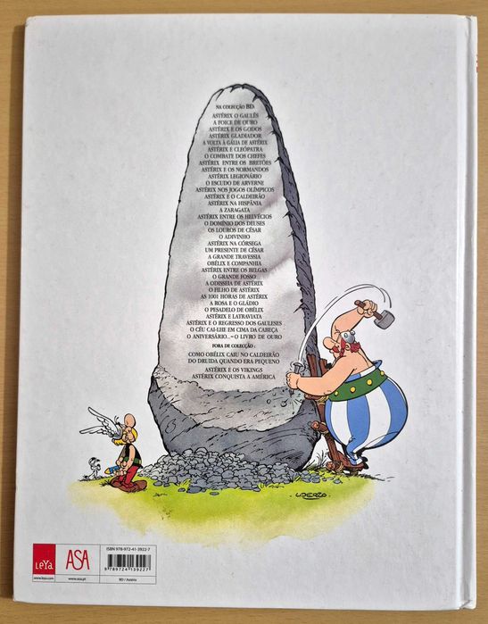 Livro Astérix 33 O céu cai-lhe em cima da cabeça