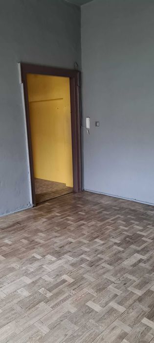 2 pok.+k. IIp. 66 m2, Centrum umowa na czas nieokreślony - 42 tys. zł