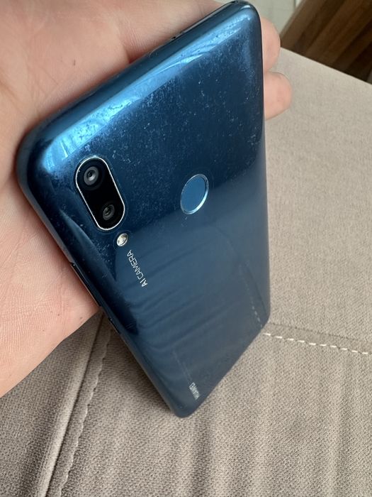Telefon HUAWEI P SMART 2019 bez rys sprawny