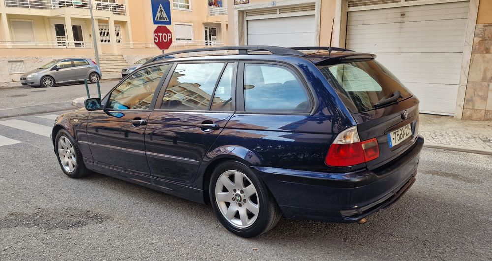 Bmw 320d touring 150cv Reservado