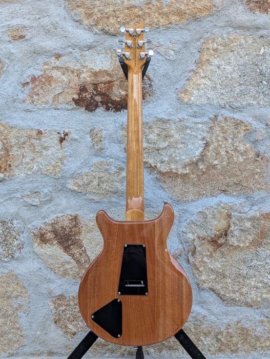Guitarra PRS SE Santana